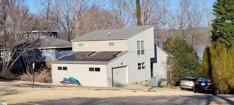 144 Amber Dr, Inman, SC 29349