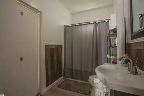 Bath - 208 S 7th St, Easley, SC 29640 photo 1 of 1