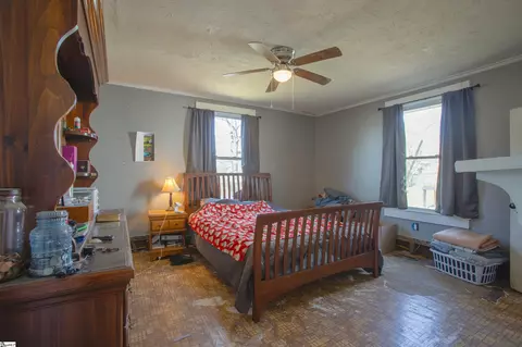 Bedroom - 208 S 7th St, Easley, SC 29640 photo 1 of 3