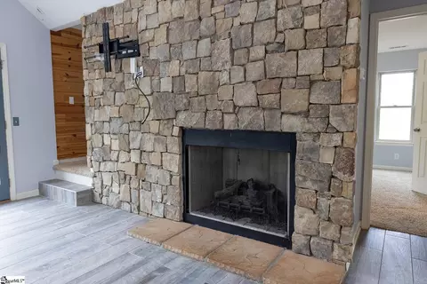 607 Issaqueena Trl, Central, SC 29630 photo 6