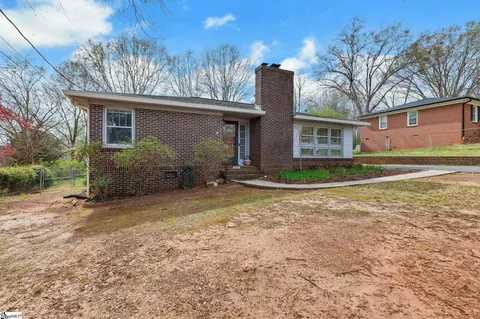 205 Whitten St, Easley, SC 29640 photo 4
