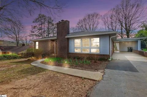 205 Whitten St, Easley, SC 29640