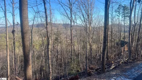 109 Stone Creek Ct, Pickens, SC 29671