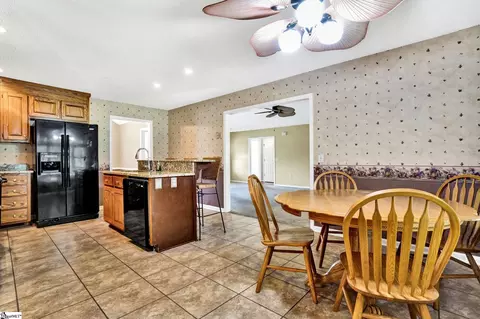 1710 Old Pendleton Rd, Easley, SC 29642 photo 12