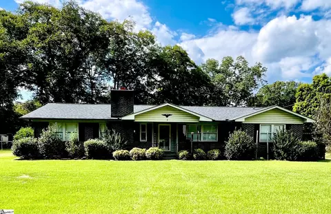 3 Whilden Dr, Williamston, SC 29697 photo 3