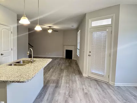 222 Everard Ln, Greer, SC 29650 photo 12
