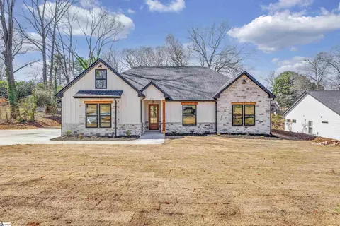 218 Phil Watson Rd, Anderson, SC 29625
