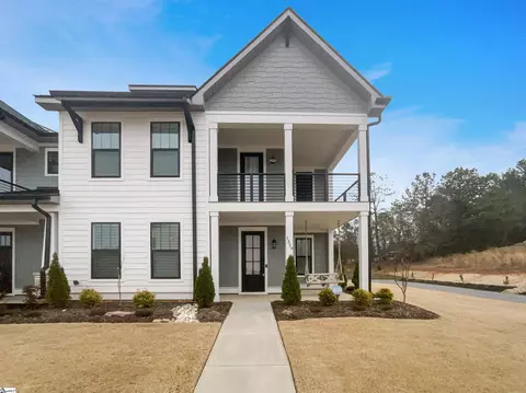 1329 S Pinot Rd, Duncan, SC 29334