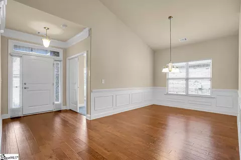 61 Border Ave, Simpsonville, SC 29680 photo 4