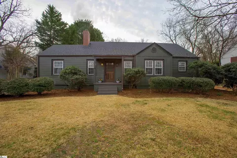 15 Cammer Ave, Greenville, SC 29605