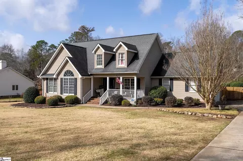 200 Camperdown Ct, Easley, SC 29642 photo 4