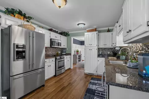 200 Camperdown Ct, Easley, SC 29642 photo 12
