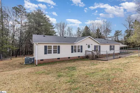 3639 Pennington Rd, Greer, SC 29651