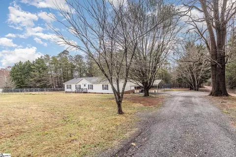 3639 Pennington Rd, Greer, SC 29651 photo 3
