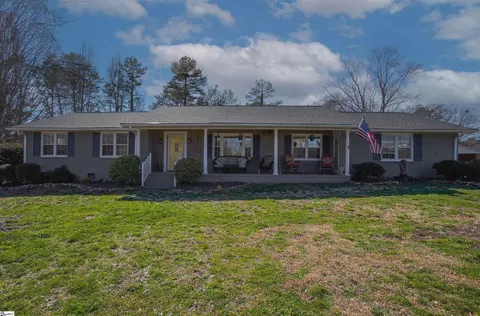 1502 E Saluda Lake Rd, Greenville, SC 29611