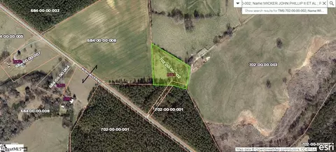 2689 Bush River Rd, Clinton, SC 29325