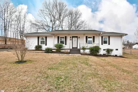 501 Tryon St, Greer, SC 29651