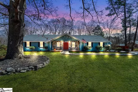104 Tar Blvd, Greenville, SC 29605