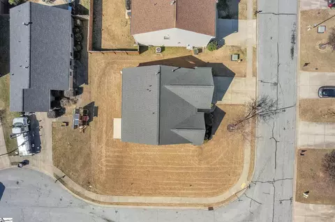 View/Area - 323 Millervale Rd, Greer, SC 29650 photo 2 of 6