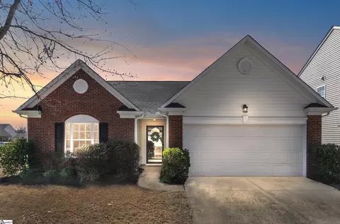 323 Millervale Rd, Greer, SC 29650