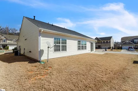 Exterior - 323 Millervale Rd, Greer, SC 29650 photo 4 of 5