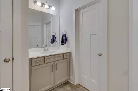 Entry Way - 236 Rosecroft Dr, Easley, SC 29642 photo 7 of 8
