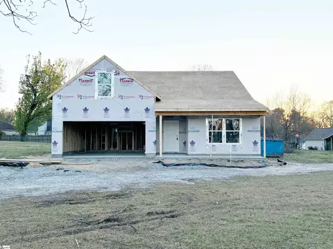 313 Putman Rd, Fountain Inn, SC 29644