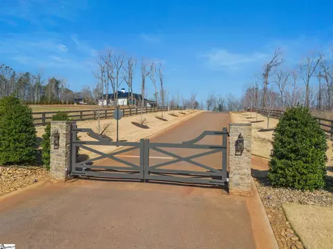 117 Maria Ln, Greer, SC 29651