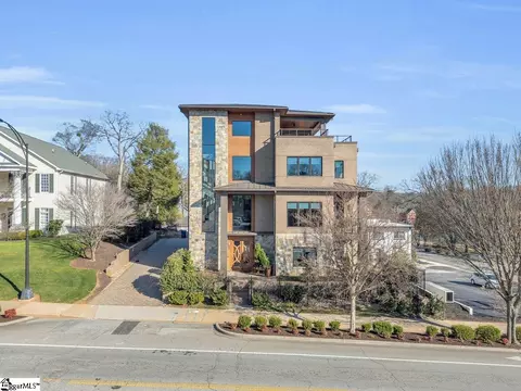 604 N Main St, Greenville, SC 29601