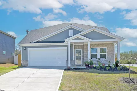 602 Cartmel St, Greer, SC 29651