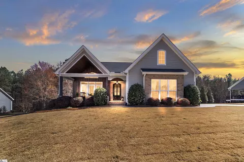 200 Deer Thicket Way, Taylors, SC 29687