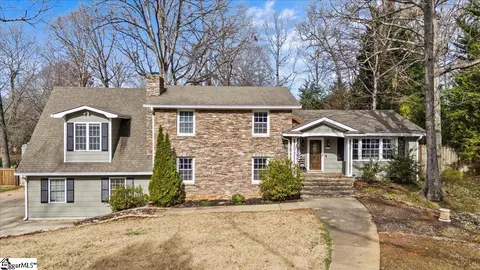 110 Bexhill Ct, Greenville, SC 29609