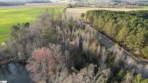 024 Hobby Ln, Kinards, SC 29355 photo 6