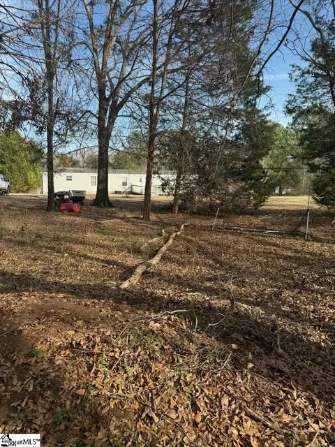 5 Hidden Pond Ct, Simpsonville, SC 29680 photo 2