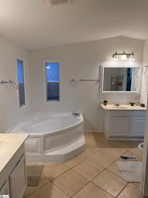 5 Hidden Pond Ct, Simpsonville, SC 29680 photo 14
