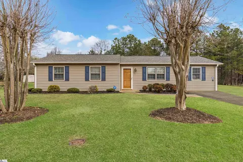 105 Palamon St, Piedmont, SC 29673