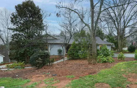 209 Middlebrook Rd, Greer, SC 29650