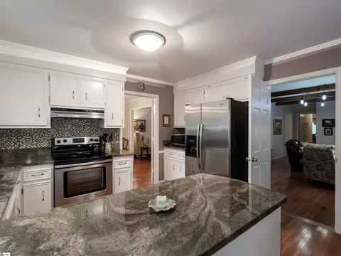 Kitchen - 209 Middlebrook Rd, Greer, SC 29650 photo 2 of 2