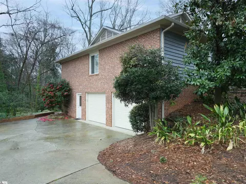 Exterior - 209 Middlebrook Rd, Greer, SC 29650 photo 9 of 12