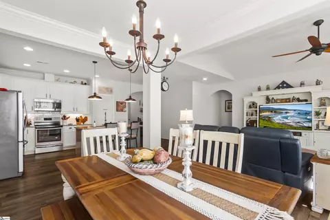 Dining - 301 Leafcrest Way, Greer, SC 29651 photo 2 of 2