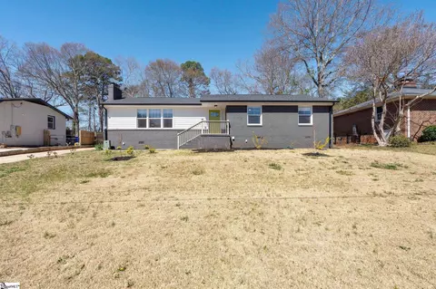 251 Lowndes Ave, Greenville, SC 29607