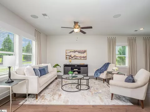 100 Outback Dr, Greer, SC 29650 photo 2