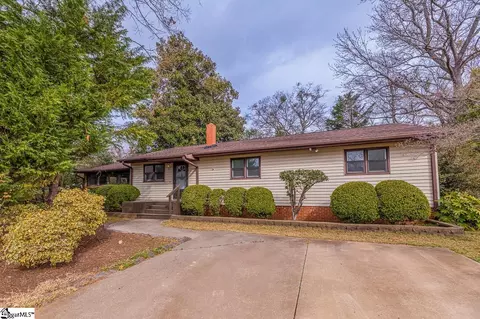 101 Bedford Rd, Spartanburg, SC 29301