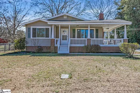 9 Shaw Dr, Williamston, SC 29697