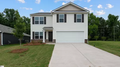 206 Roocroft Ct, Fountain Inn, SC 29644