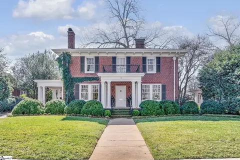 18 Crescent Ave, Greenville, SC 29605