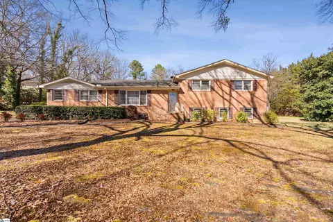 5 Tillman Ct, Greenville, SC 29607