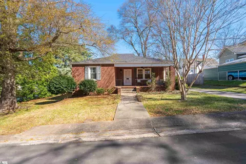 300 W Church St, Greer, SC 29650