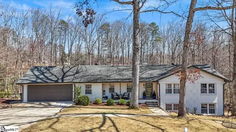 4166 S Blue Ridge Dr, Greer, SC 29651