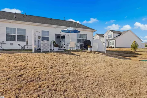 106 Aleppo Ln, Greer, SC 29651 photo 19
